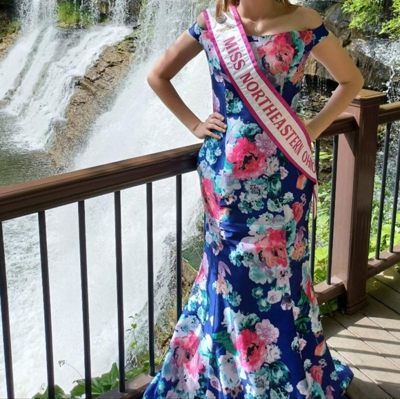 Floral Prom Dress - Picture 1 of 8